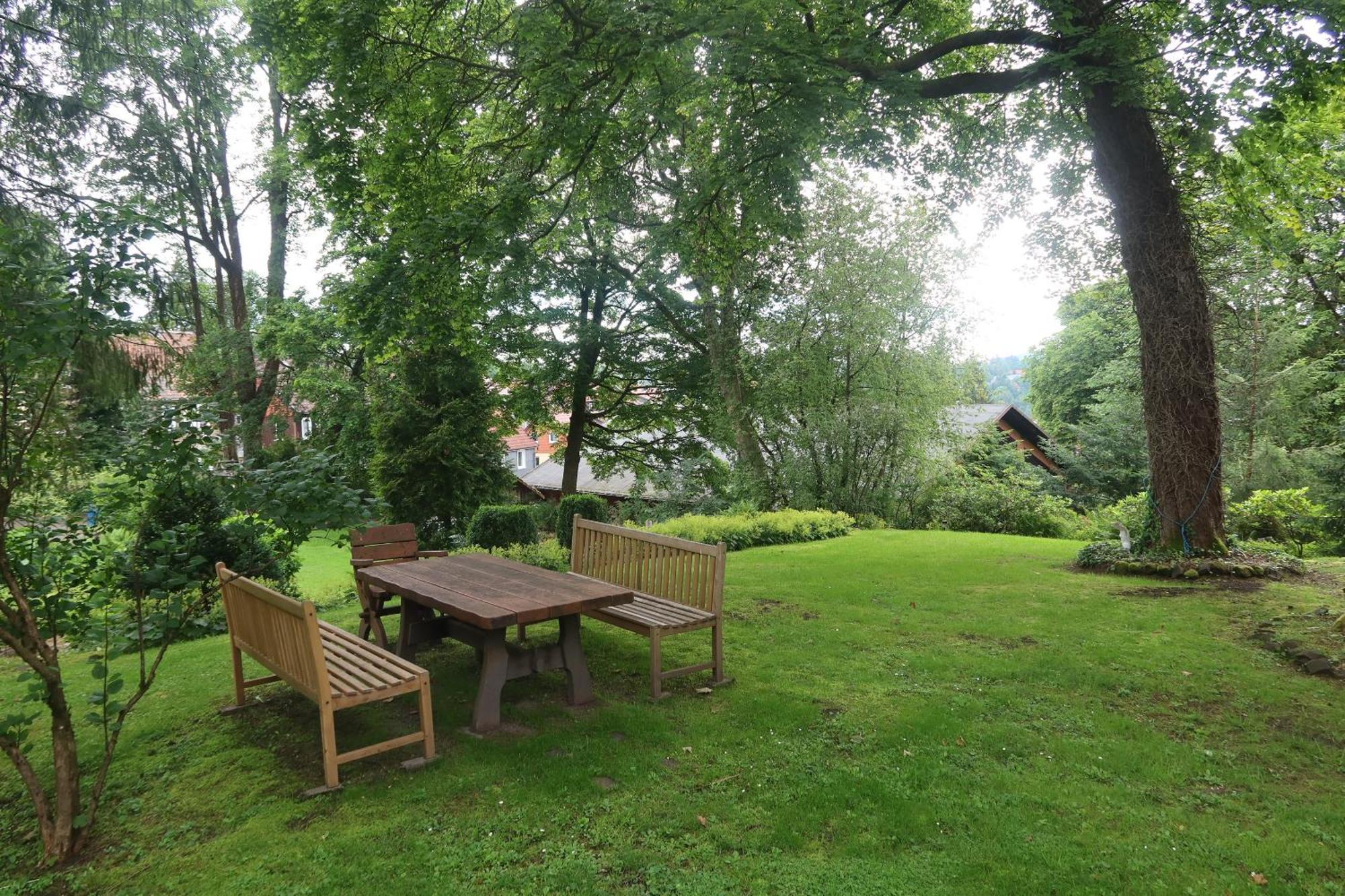 Liebevoll Eingerichtetes Ferienhaus Mit Grossem Garten เคลาส์ทาล-เซลเลอร์เฟลด์ ภายนอก รูปภาพ