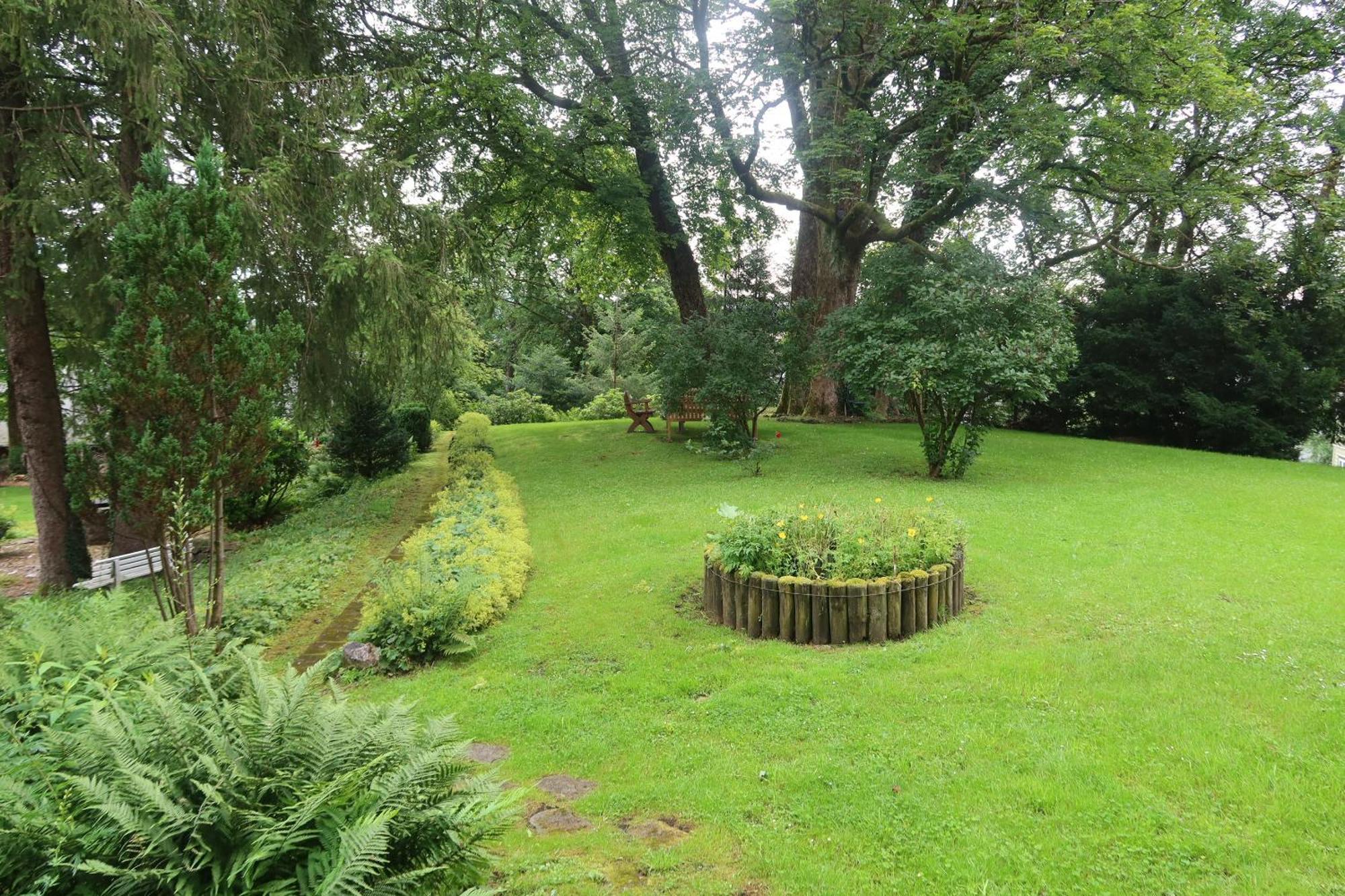 Liebevoll Eingerichtetes Ferienhaus Mit Grossem Garten เคลาส์ทาล-เซลเลอร์เฟลด์ ภายนอก รูปภาพ